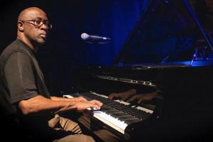 Golden Jubilee For The King Of Kwai-Jazz Music