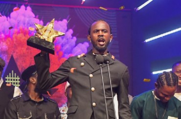 youre-a-preacher-poet-full-of-wisdom-dr-apaak-congratulates-black-sherif
